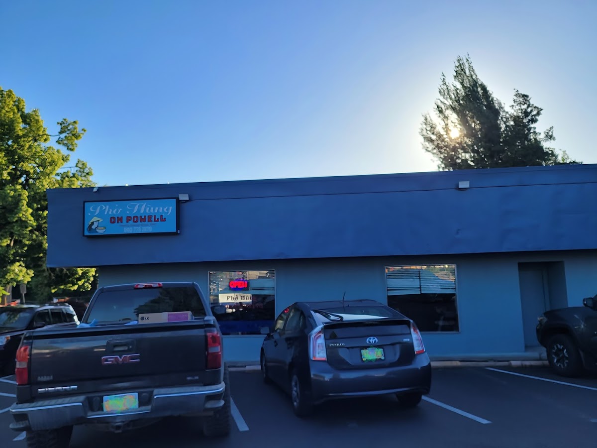Pho Hung - Powell Blvd-1